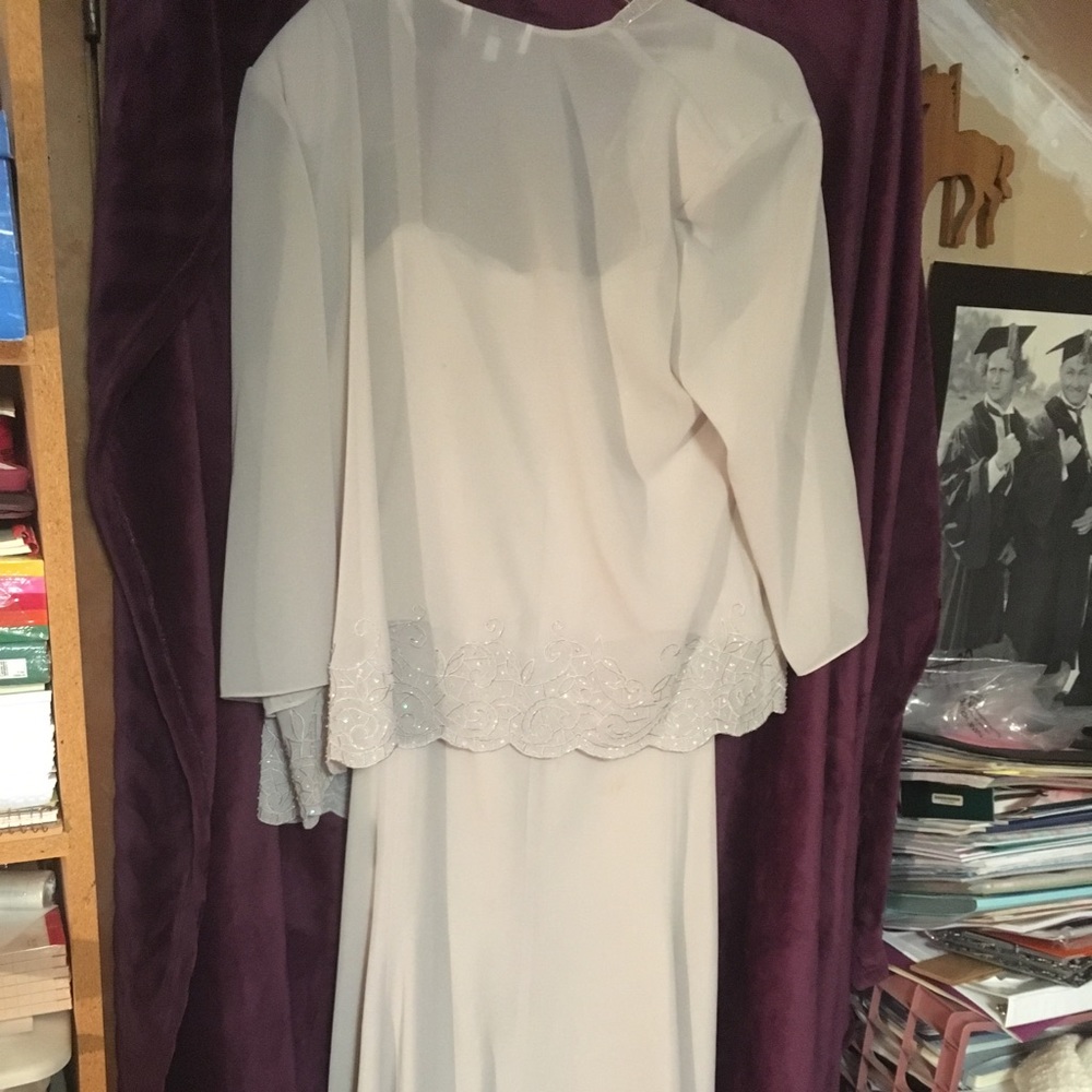 Karen Miller formal dress - Picture 5 of 8